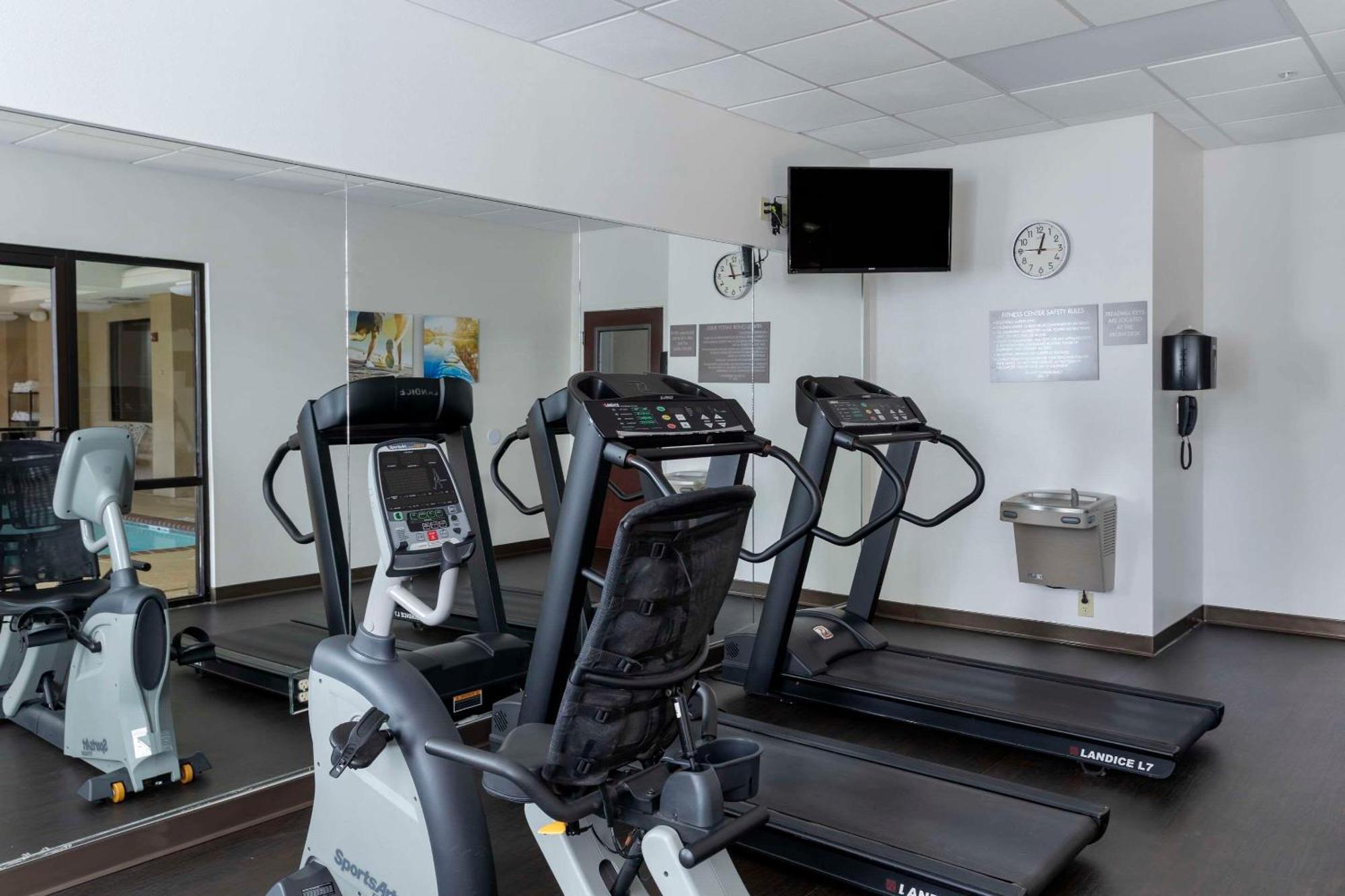 Comfort Inn & Suites North Little Rock Mccain Mall المظهر الخارجي الصورة